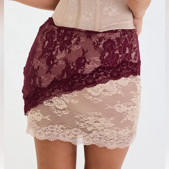 NWT Mistress Rocks Mulberry and Hemp Lace Mini Skirt Small - Picture 2 of 8